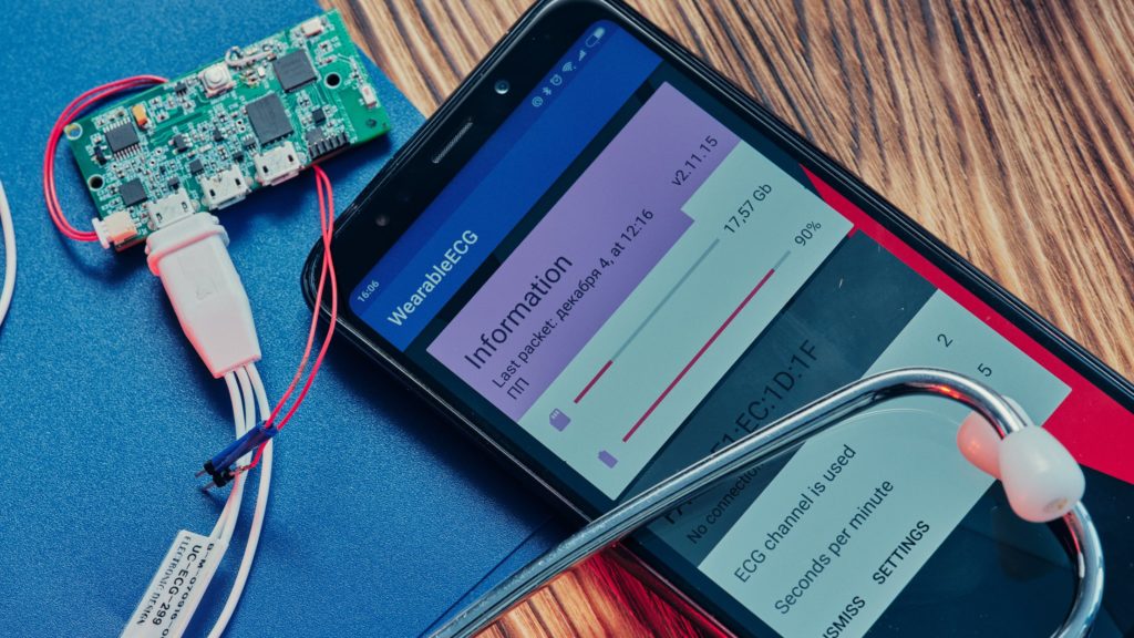 Wearable electrocardiogram device prototype and a user-friendly mobile app